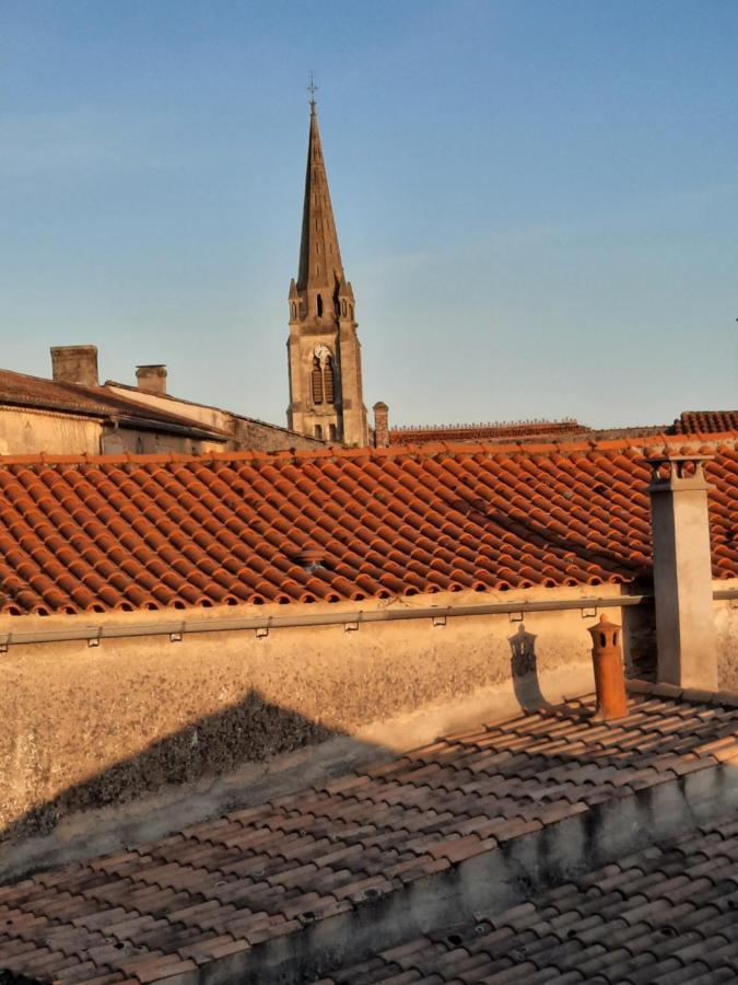 Hotel Le Logis du Médoc Saint-Yzans-de-Médoc Esterno foto